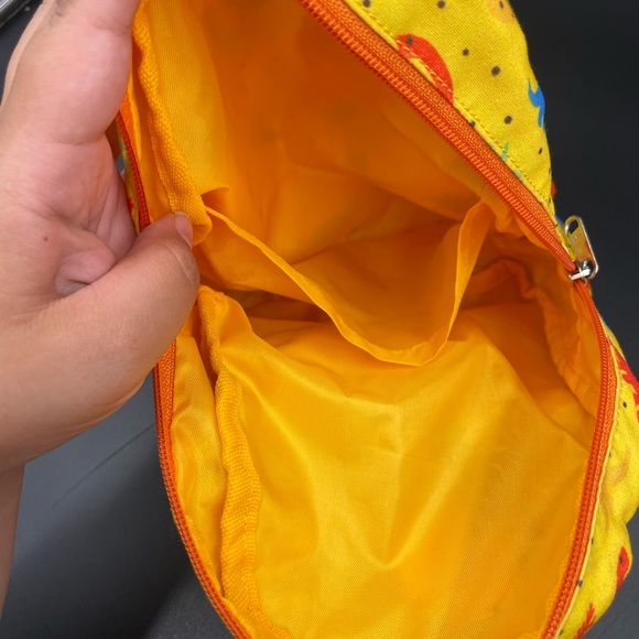 Mini Toddler Dinosaur yellow & orange backpack - Picture 3 of 9